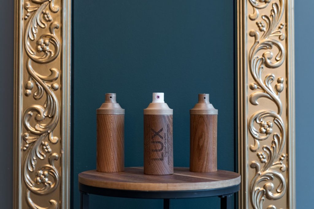 Bombes de peinture en bois LUX